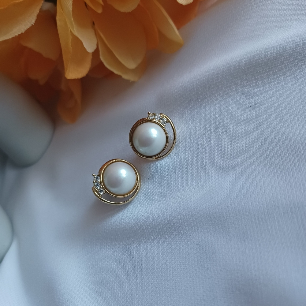 Clip On Gold / Pearl Earrings with Zirconia